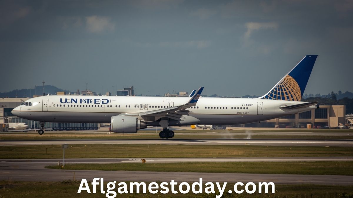 United Flight UA967 Diverted